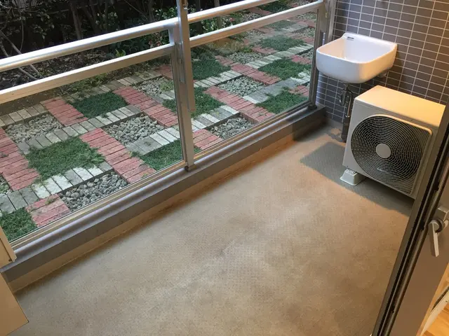 天然洗剤使用☆損保加入済み☆窓外側も作業込み☆高圧洗浄で仕上がりもスッキリ！サービスの画像