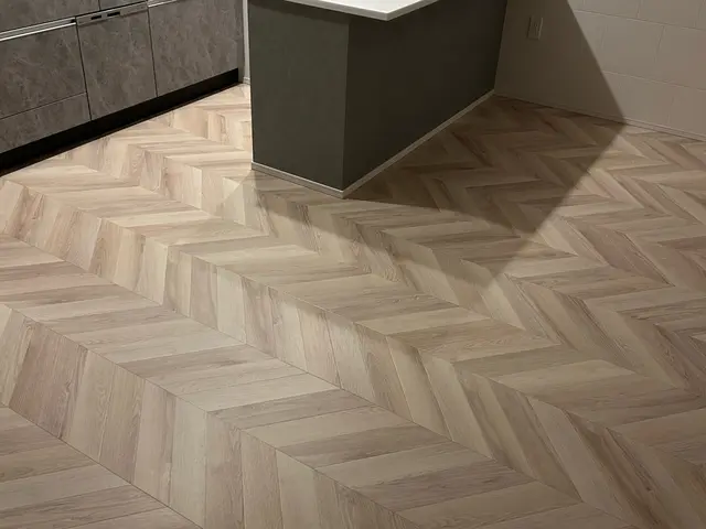 ☆クッションフロア口コミ数・高評価上位店☆多彩な柄や賃貸用テープ対応しておりますサービスの画像