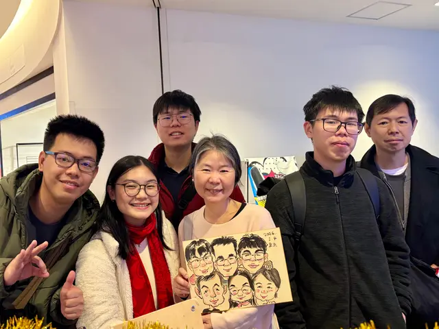 女性スタッフ対応可能！大手経験者による感動をお届けする出張アート制作サービス