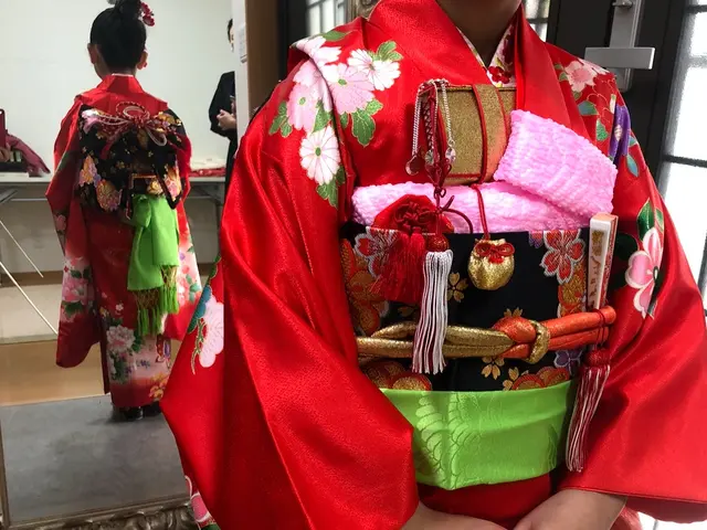 簡単ヘアセット付・和装トータルプロデュース【2026年度成人式当日満了】現金払い