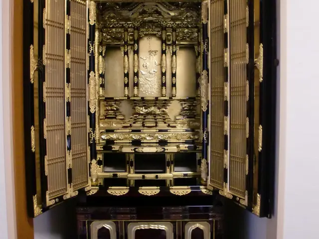 【金箔を洗う新技術】お安く短期間で仕上げます！＜お預かりクリーニング可能＞サービスの画像