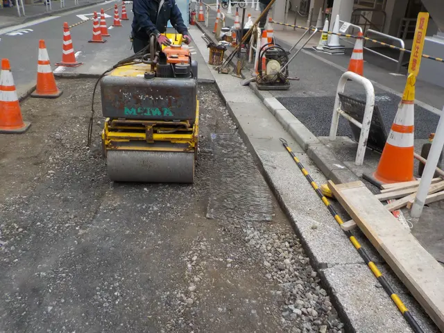★一級舗装施工管理技士資格保有★現場経験多数の店長が行う安心アスファルト補修サービスの画像