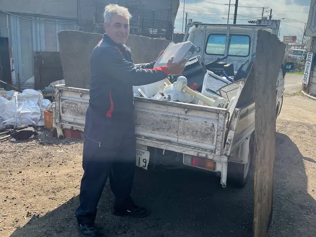 《年中無休》業歴10年､作業外注一切なし駐車代負担します！女性スタッフの同行OKサービスの画像