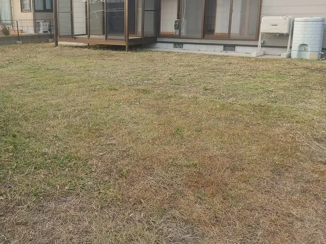 【大崎市発】土日祝限定営業！造園専門業者だから安心！草刈り作業サービスの画像