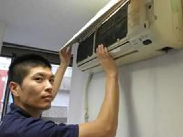 熊谷発で複数台割引有ります。家庭用壁掛けエアコンクリーニングサービスの画像