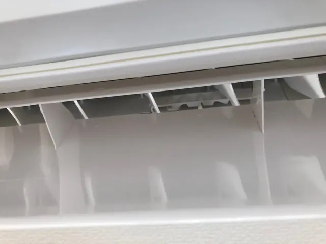 まだ暑い時期が続いてますね！エアコンの効きが悪いなと感じたらまずはクリーニングをサービスの画像