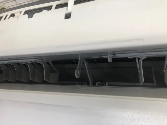 まだ暑い時期が続いてますね！エアコンの効きが悪いなと感じたらまずはクリーニングをサービスの画像