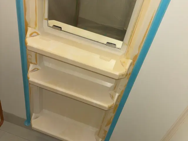 経験10年の熟練技術で浴槽を新品同様に甦らせる！10層以上の厚膜塗装で長持ちサービスの画像