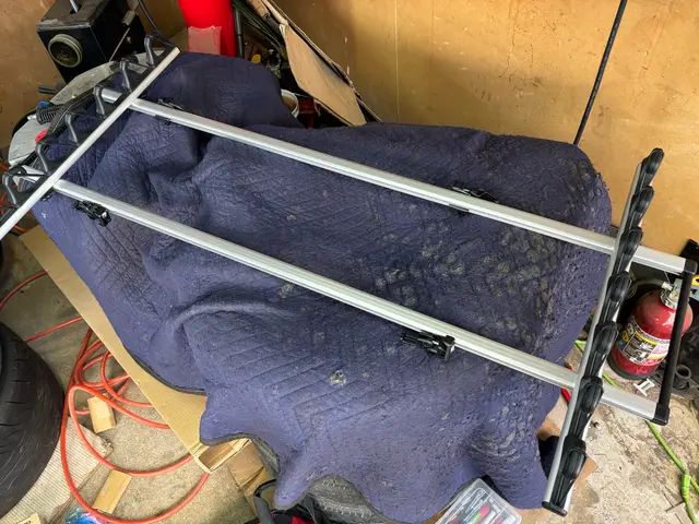 ロッドホルダー取付お任せ下さい！サービスの画像