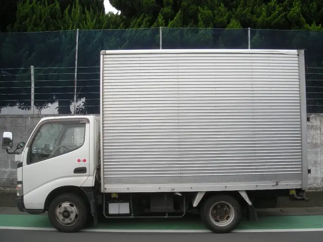 1.8m幌付き軽トラ！1.8倍4.5㎥まで積載可能　安心積載の夢宝島ですサービスの画像