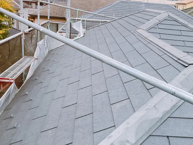 【職人歴20年】ワンランク上の塗料で高耐久◎屋根職人在住のため屋根補修もします◎サービスの画像