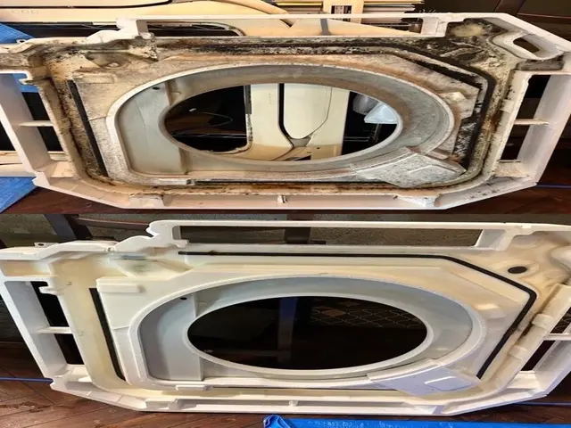 天井埋込型エアコン徹底洗浄｜ニオイ・カビ対策◎法人・店舗の施工実績多数！サービスの画像