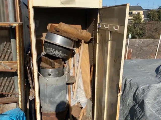 値段とスピードに自信あり！物置解体と撤去任せて下さい！中身にある不用品もご相談！サービスの画像