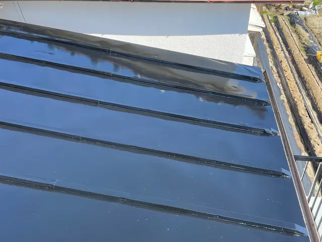 《作業外注はありません》損害保険に加入しております。もしもの時にも安心です！サービスの画像