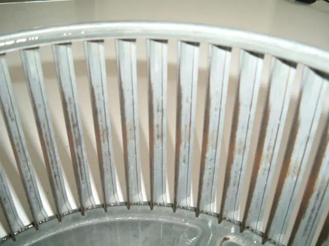 【レンジフード換気扇清掃】分解して洗浄。油煙汚れもキレイに落とします！サービスの画像