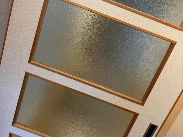 プロの技でお部屋が一段と明るく清潔に！4枚以上のご予約になります。サービスの画像