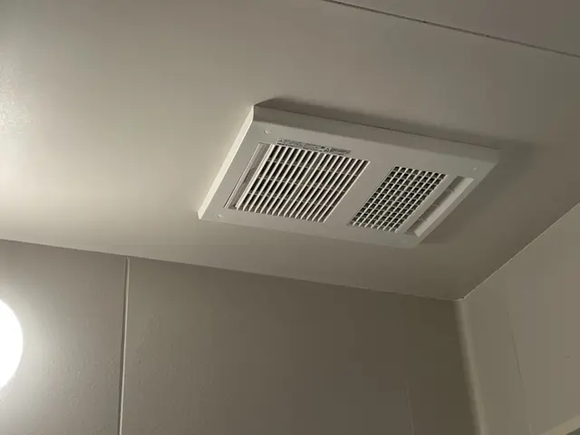 【業歴10年の経験と実績】年中無休・外注なし自信の自社施工！お任せくださいサービスの画像