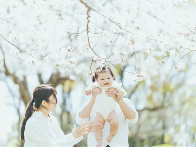 （福岡県）今っぽく柔らかい自然体な家族写真を撮影します◎サービスの画像
