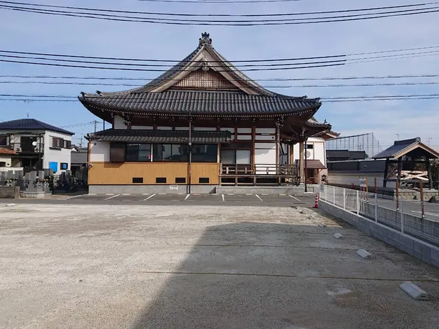 葬儀・法事・納骨・仏壇処分・墓じまい・納骨堂・永代供養、お気軽にご相談下さいサービスの画像