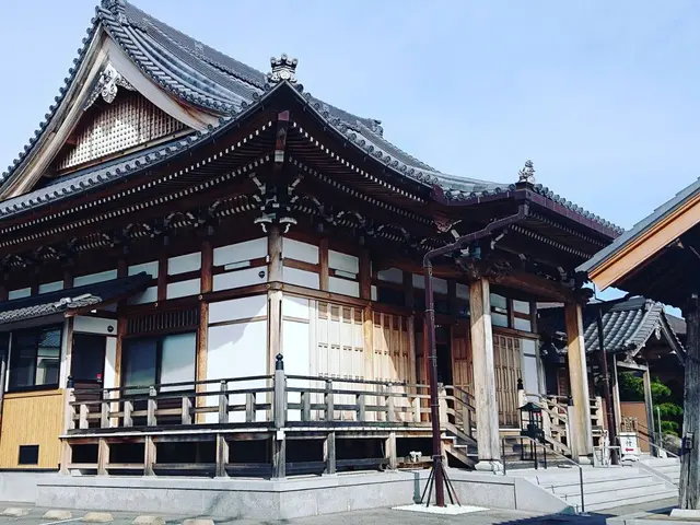葬儀・法事・納骨・仏壇処分・墓じまい・納骨堂・永代供養、お気軽にご相談下さいサービスの画像