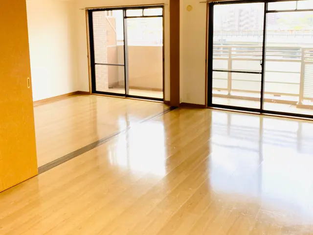 損害保険加入済み！作業にご不満の場合は無料で追加対応も行います！サービスの画像