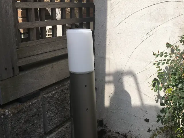 センサーライト外灯水銀灯庭園灯タイマー点灯制御スポットライトイルミネーション対応サービスの画像