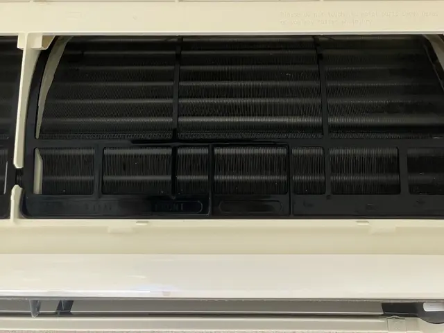 ☆ピカピカ☆年末年始の大掃除前に。電力削減、空気改善。クリーンな空間へサービスの画像