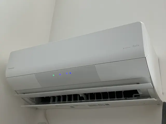 ☆ピカピカ☆年末年始の大掃除前に。電力削減、空気改善。クリーンな空間へサービスの画像