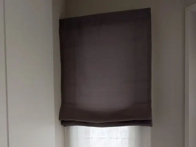 地元限定、格安料金！カーテンレール取付☆２か所目以降は1,500円/1ヶ所です。サービスの画像