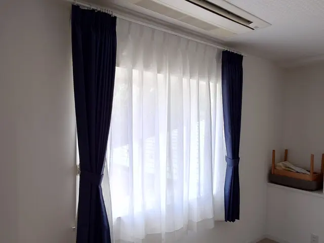 地元限定、格安料金！カーテンレール取付☆２か所目以降は1,500円/1ヶ所です。サービスの画像