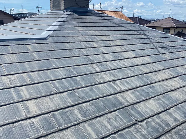 1日でも1年でも長くをモットーに丁寧に塗装致します。サービスの画像