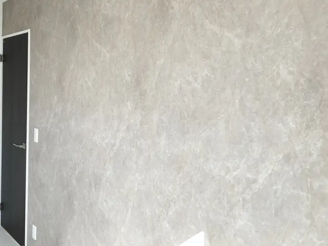 お見積り無料☆1面〜全面張り替え☆材料代込☆ご希望の柄をお伝え下さい！サービスの画像