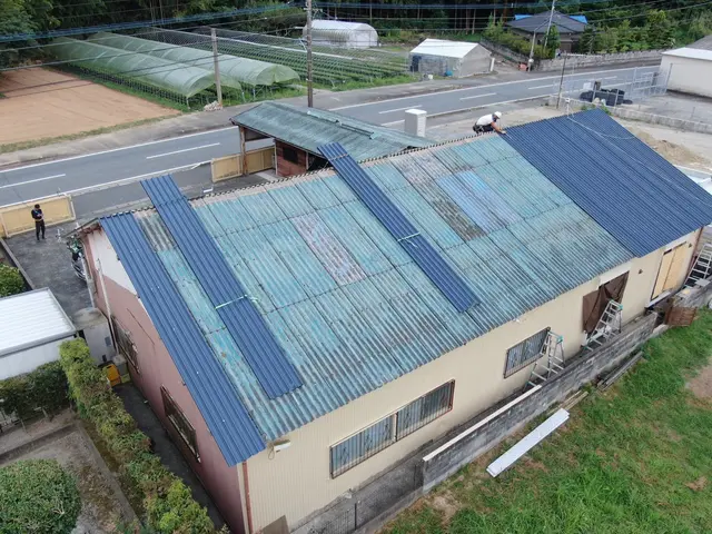 【業歴17年】年中無休！損保加入済！熟練のスタッフが職人目線でご提案・施工しますサービスの画像