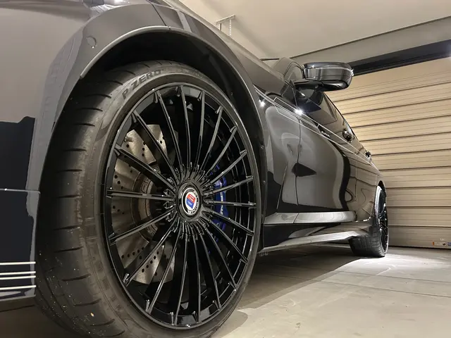 実績500台以上｜元ディーラー1級整備士が手がける本格出張コーティング｜世田谷発サービスの画像