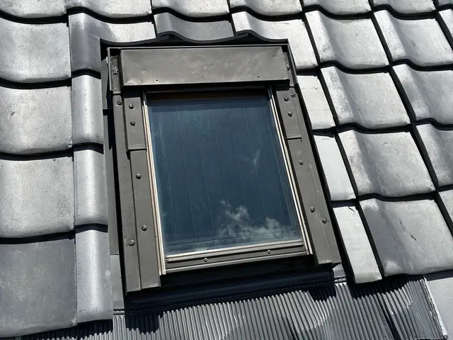 【瓦屋根雨漏り修理】八王子　斎藤瓦店　　業歴25年 1,500棟の施工実績サービスの画像