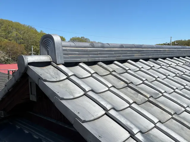 【瓦屋根雨漏り修理】八王子　斎藤瓦店　　業歴25年 1,500棟の施工実績サービスの画像