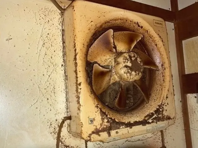 頑固な油汚れもしっかり洗浄致します！換気扇クリーニングは当店にお任せください！サービスの画像