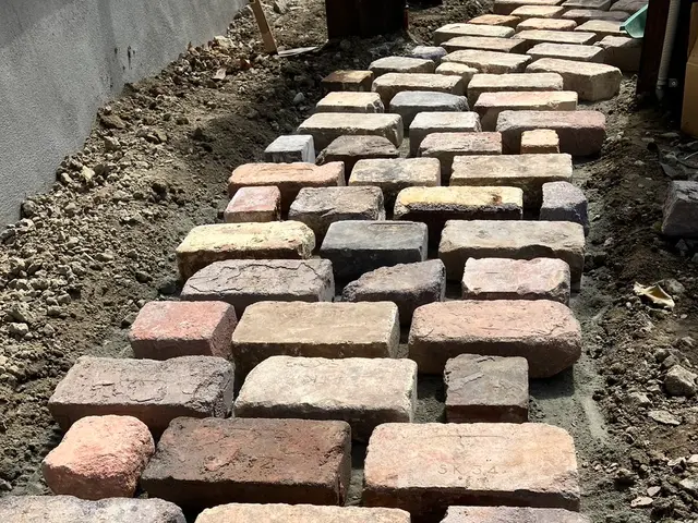 【口コミ賞受賞】インターロッキング・レンガ敷設・平板敷設お任せください！！サービスの画像