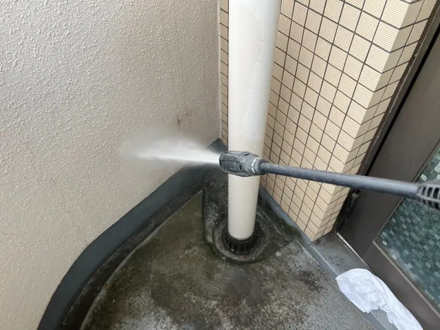 【高圧でピカピカ】綺麗にして入りたくなるベランダにします！☆業歴２０年以上☆サービスの画像