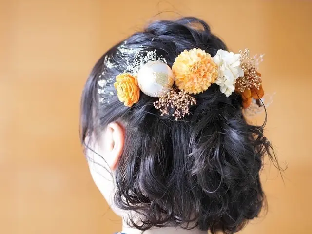 【業界歴20年以上】シーンに合わせたヘアメイクはお任せください