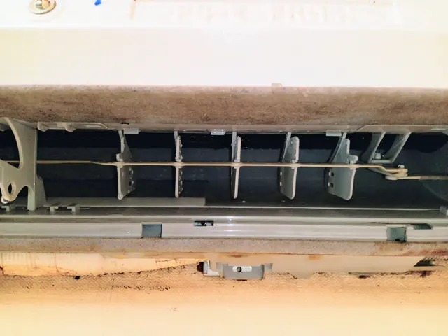 【 迅速、確実、親切】　実務経験２０年以上　 お掃除機能なしの通常エアコン専業！サービスの画像