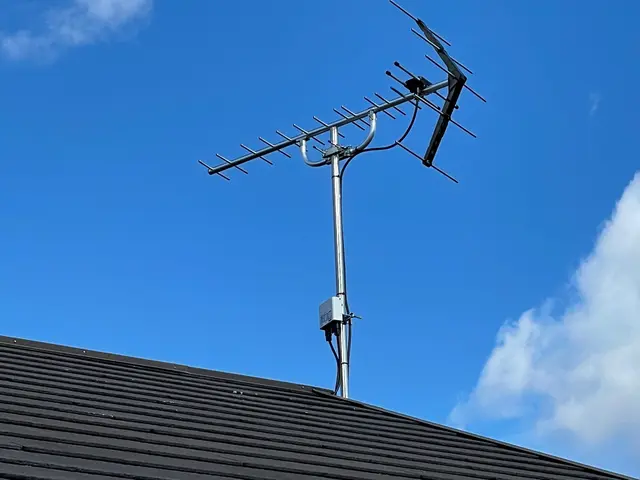 【4年連続アワード入選!!】既存のアンテナ調整【設置10年以上、倒壊は不可】サービスの画像