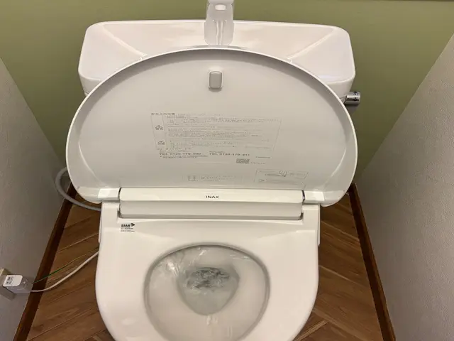 トイレ入替工事サービスの画像