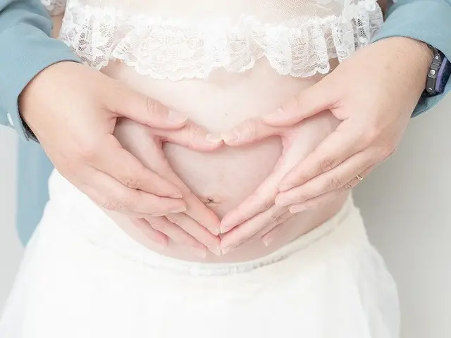 マタニティ二度とない大切な時：女性プロカメラマンが自然体でクオリティの高い撮影♪