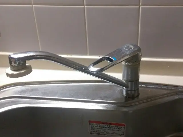 【作業歴15年以上国家資格保有】水栓蛇口交換・安心の取り付け施工保証1年付き！サービスの画像