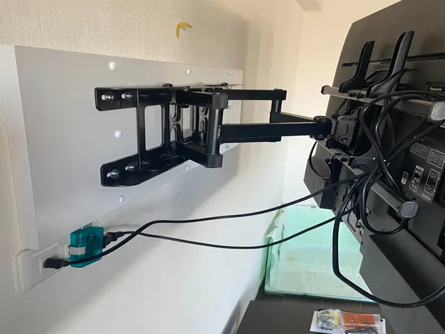 壁掛TVの取付け・既存TVの外し・処分・初期設定・Wi-Fiの接続サービスの画像