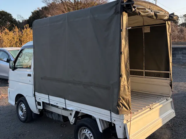 10年の実績で地域密着！話しながら楽しく作業する軽トラックサービスサービスの画像