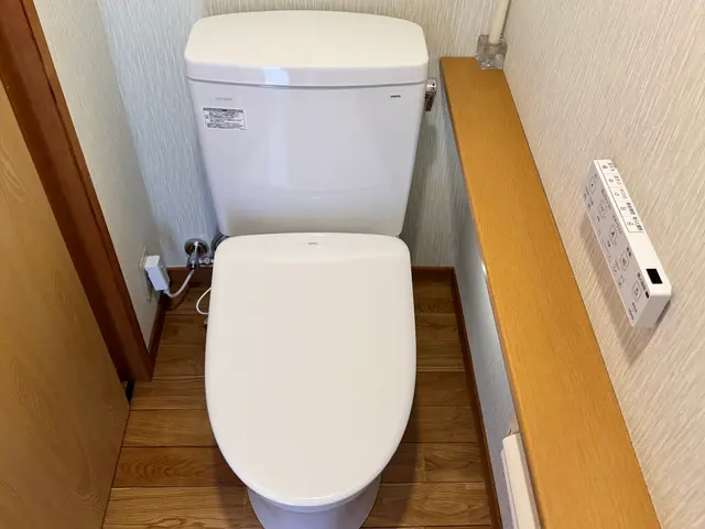 ◆作業実績100件以上◆駐車代お店負担◆トイレの処分代も込みの値段です！サービスの画像