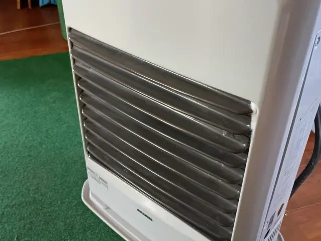 FFストーブの取り付けします。中古で購入されて部品の注文うけたまわります。サービスの画像