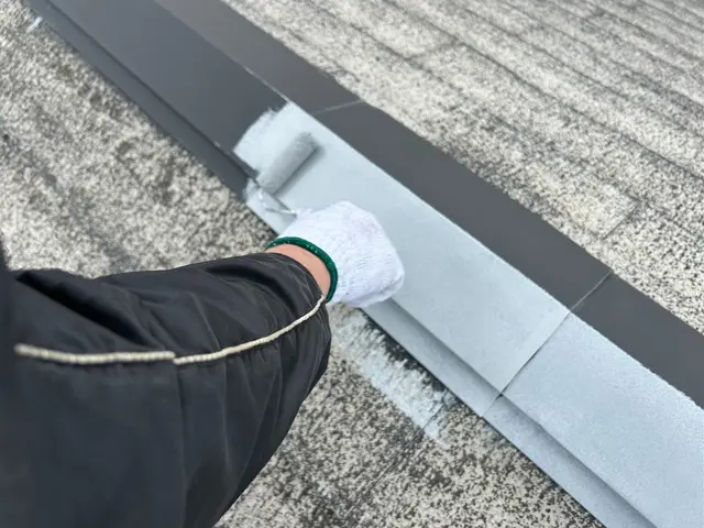 塗装技能の国家資格を持つ自社職人が、外注なしで責任を持って施工サービスの画像